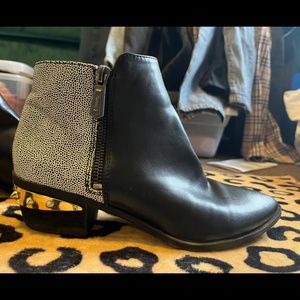 Sam Edelman Circus ankle boot